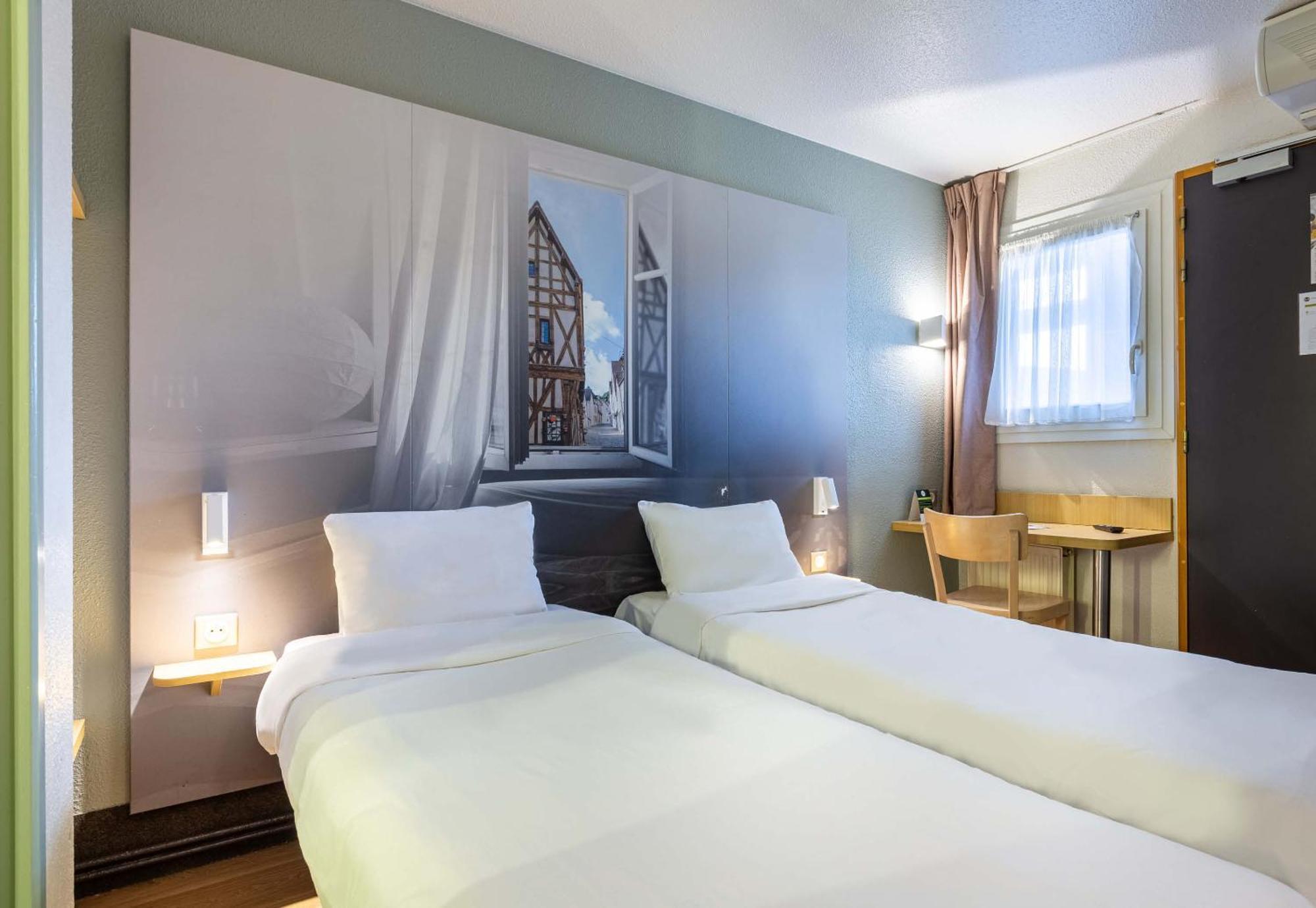 B&B Hotel Chartres Le Forum Le Coudray Εξωτερικό φωτογραφία